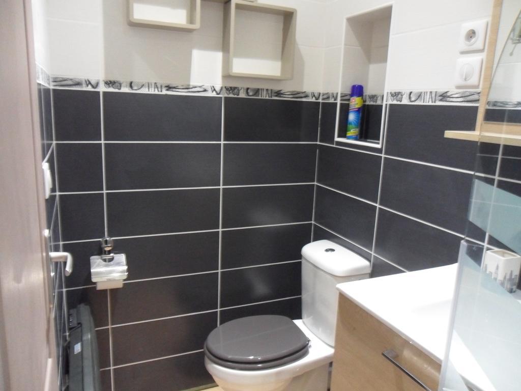 Le Tamaris Apartment Saint Laurent d'Aigouze Ruang foto